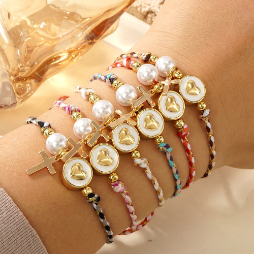 Niche Smooth Imitation Pearl Cross Bracelet White Background Heart with Copper Beads Simple High-end Style Women's Jewelry