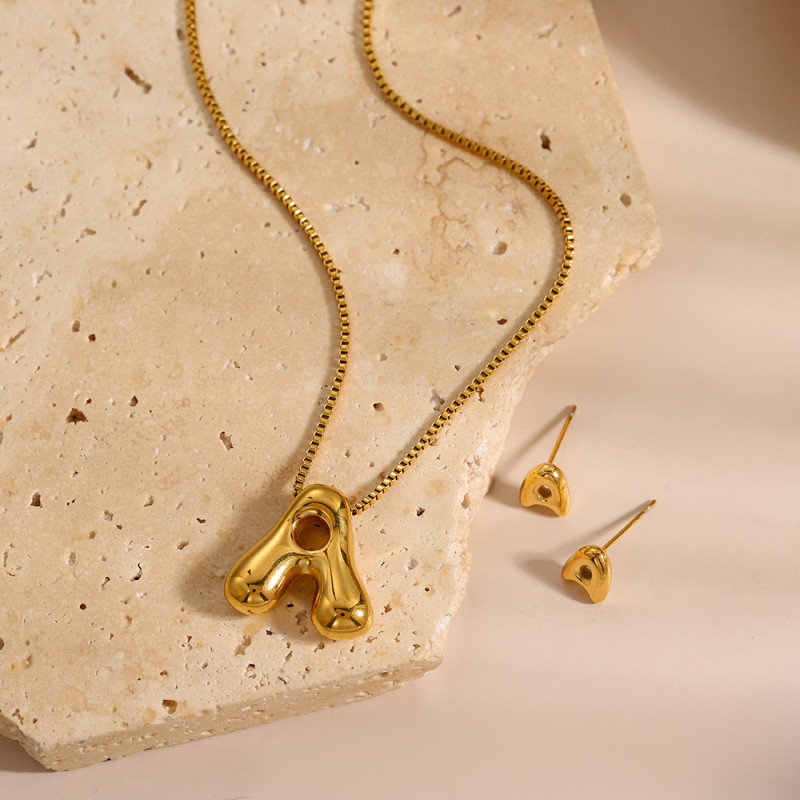 Amazon Hot-Selling Fashion Simple Niche Glossy Balloon Bubble 26 English Letters Elegant Versatile Necklace