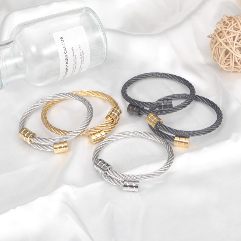 New Arrival Simple Metal Bracelet European and American Style Flexible Steel Wire Fashion Men's Stainless Steel Accessories Bracelet