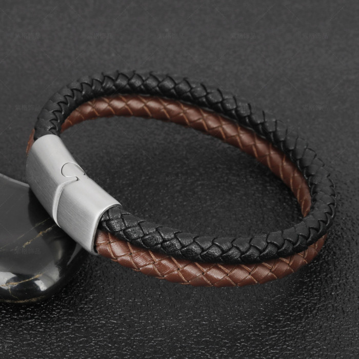 Cross-Border New Retro Men's Leather Rope Braided Multi-Layer Bracelet Stainless Steel Magnetic Clasp Bracelet Titanium Steel Jewelry