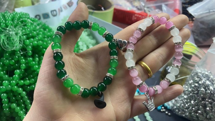 New Arrival Heart-Shaped Magnetic Stone Qixi Festival Couple Bracelet Cross-Border Exclusive Magnetic Tiger Eye Stone Volcanic Stone Bracelet