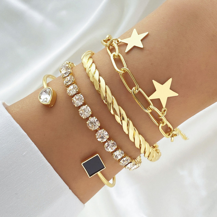 Source Star Bracelet for Women High-End Fashion Commuting Black Square Open Metal Bracelet Set for Women
