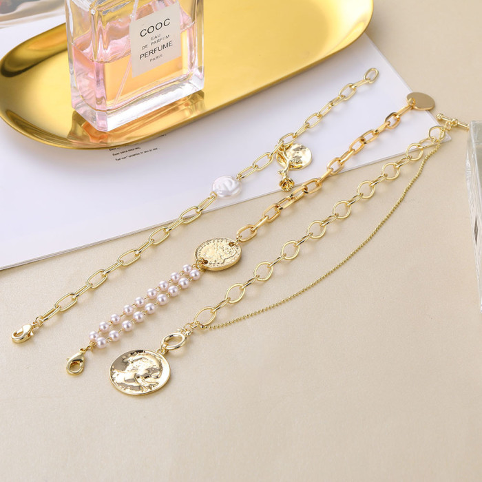 Hot-Selling Retro Fashion Jewelry Relief Head Coin Image Niche Design Baroque Pearl Bracelet