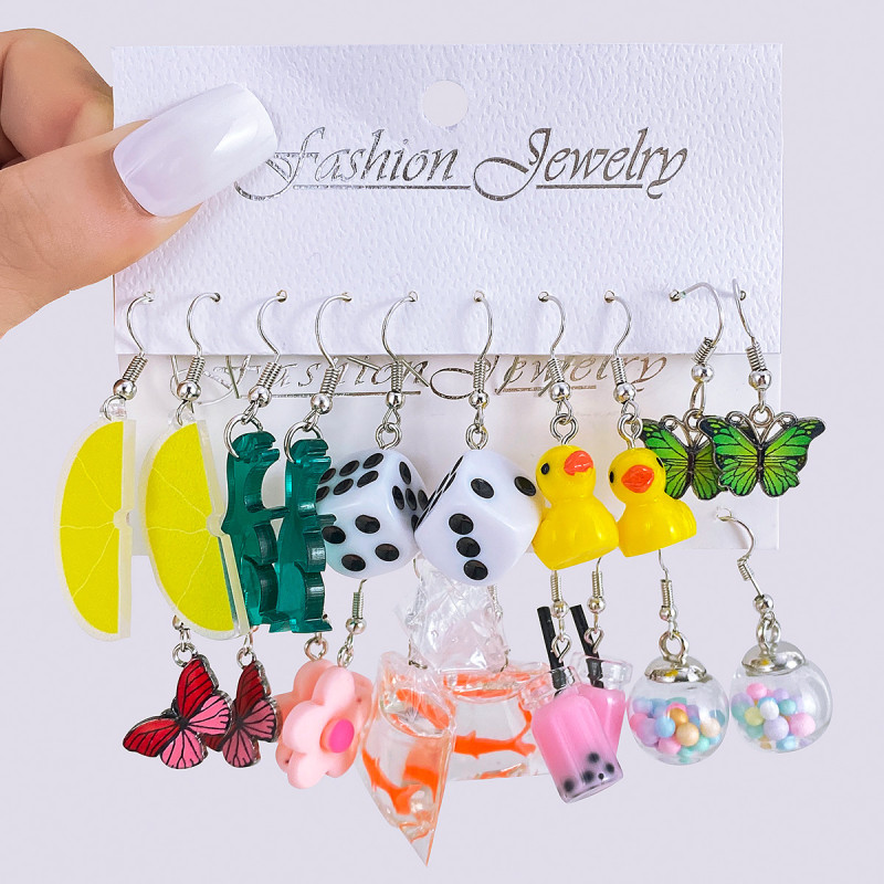 European and American Cross-Border New Colorful Acrylic Earrings Set 5 Pieces White Cloud Flower Fruit Dopamine Children's Earrings