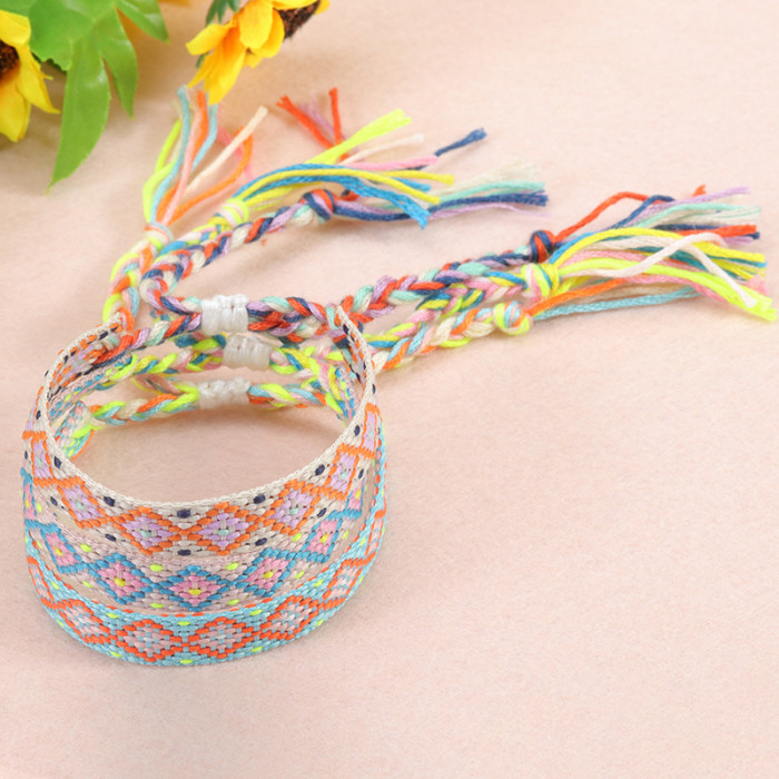 Hot-Selling Woven Bracelet Nepal Ethnic Style Lucky Friendship Bracelet New Colorful Woven Bracelet in Stock