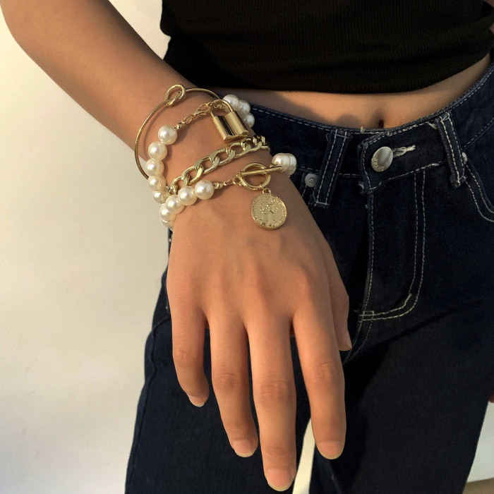 Exaggerated Punk Street Style Relief Portrait Imitation Pearl Lock 4-Piece Set Unisex Couple Bracelets