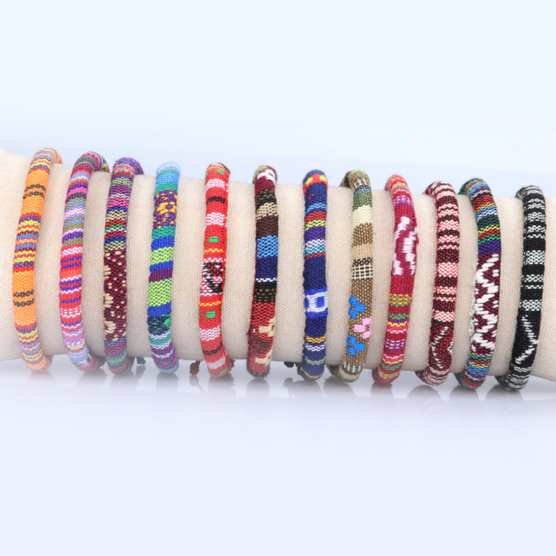 Cross-Border Hot Sale Bohemian Ethnic Style Handmade Woven Bracelet Youth Colorful Surfing Rope Friendship Bracelet