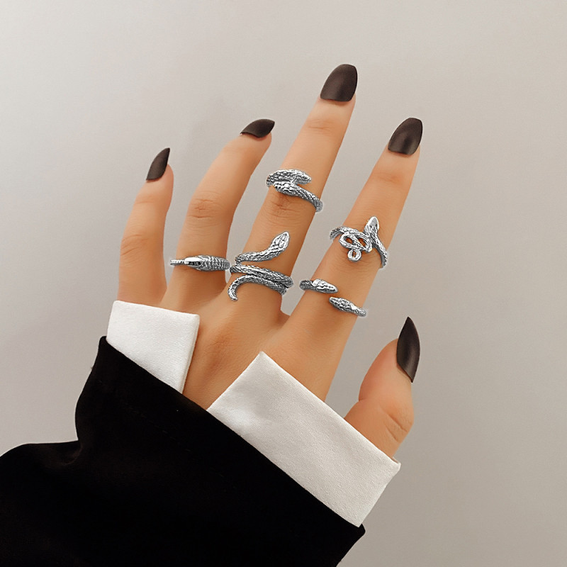Han Jewelry World AliExpress Hot Sale European and American Retro Snake Moon Pearl Ring Set 5 Pieces
