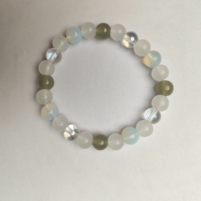 New Natural Stone 8mm Beaded Bracelet Blue Moonlight White Gemstone Bracelet Exquisite Simple Cream Style Bracelet