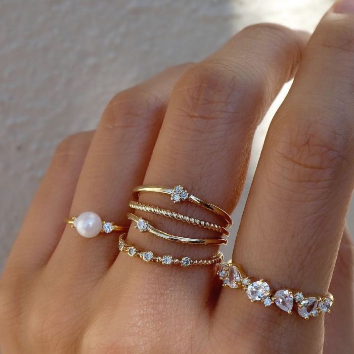 Star Moon Ring Inlaid with Stones Heart Leaf 10-Piece Ring Set for Women Light Luxury High-End Alloy Joint Ring