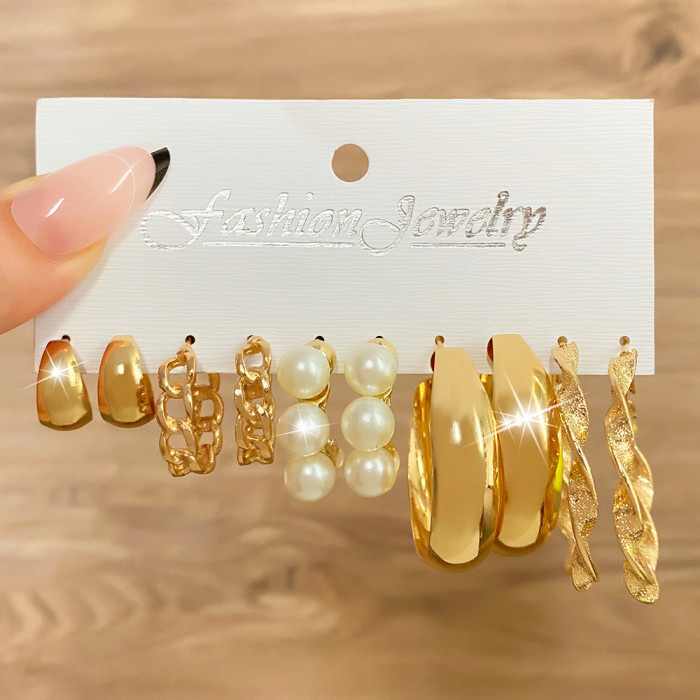 European and American Style Metal Hoop Earrings Square Geometric Earrings Vintage Pearl Earrings Hepburn Style Earring Set 5-Piece Set