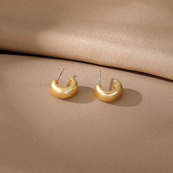 European and American Style Gold Geometric Earrings for Women, High-End Large Hoop Earrings, Minimalist Style Ear Hoops, Ear Jewelry, Ear Clips Wholesale