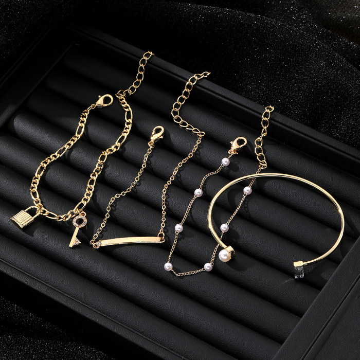 Jewelry Imitation Pearl Open Bracelet Set for Women, Inlaid Diamond Heart Key Alloy Lock Bracelet 4-Piece Set
