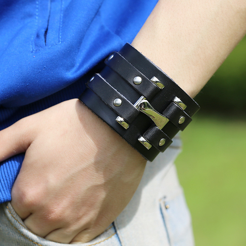 European and American New Style Jewelry Manufacturer Supply Punk Style Exaggerated Personality Cowhide Bracelet Trendy Wide Leather Men's Bracelet