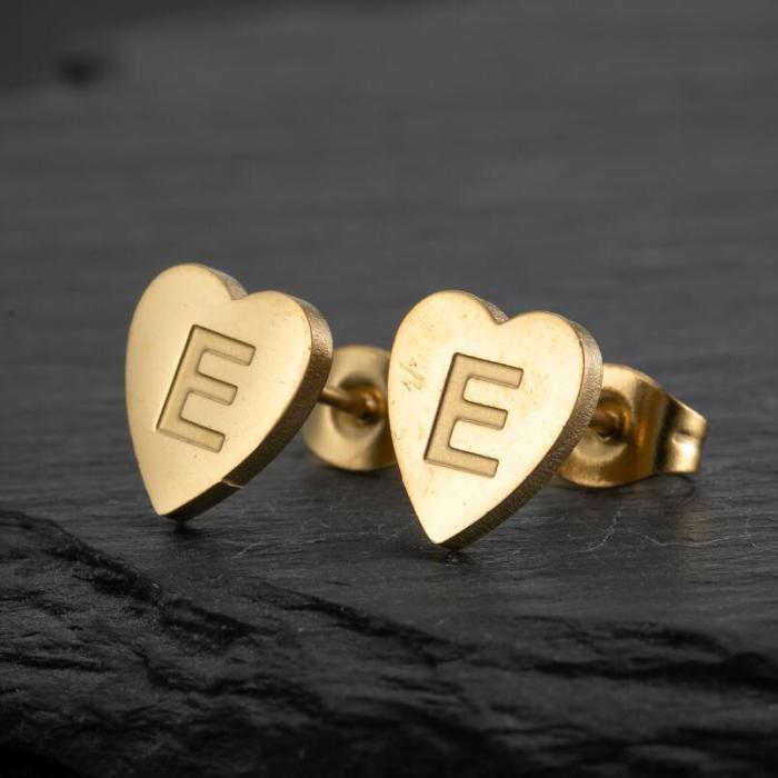 Vintage Earrings Fashion Stainless Steel New Geometric Simple Heart-shaped Stud Earrings 26 English Letters Stud Earrings Wholesale