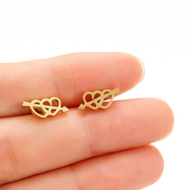 Cross-Border Personality American Minimalist One Arrow Through Heart Earrings Stainless Steel Geometric Heart Arrow Small Earrings Wholesale
