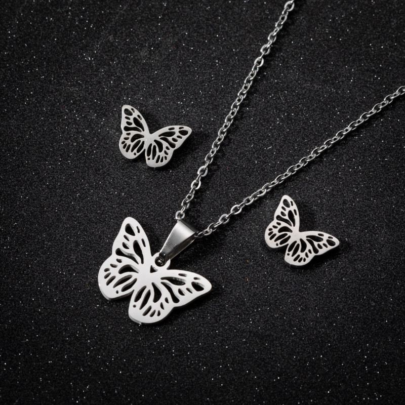 Fashion Butterfly Necklace for Women, Light Luxury Niche Design, Stainless Steel New Jewelry, Cute Insect Earrings Three-Piece Set