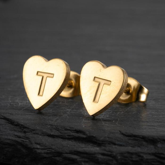 Vintage Earrings Fashion Stainless Steel New Geometric Simple Heart-shaped Stud Earrings 26 English Letters Stud Earrings Wholesale