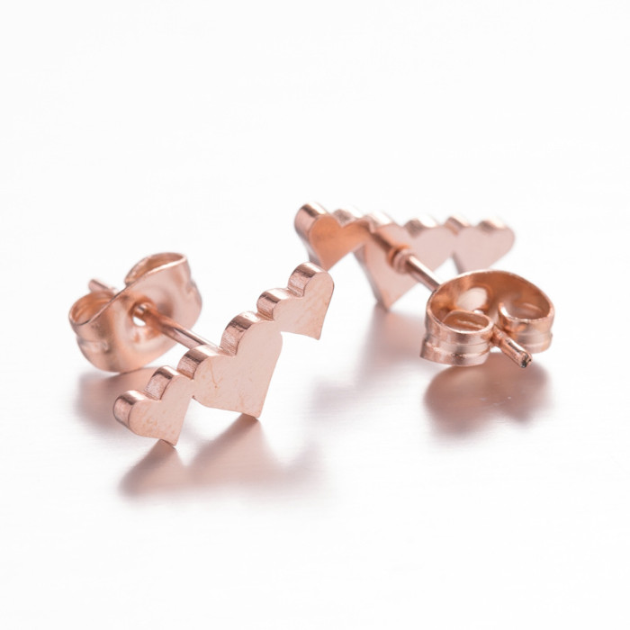 Korean Version Simple Personality Fashion Niche Earrings Stainless Steel New Heart Earrings Ear Bone Studs Manufacturer Cross-Border Wholesale
