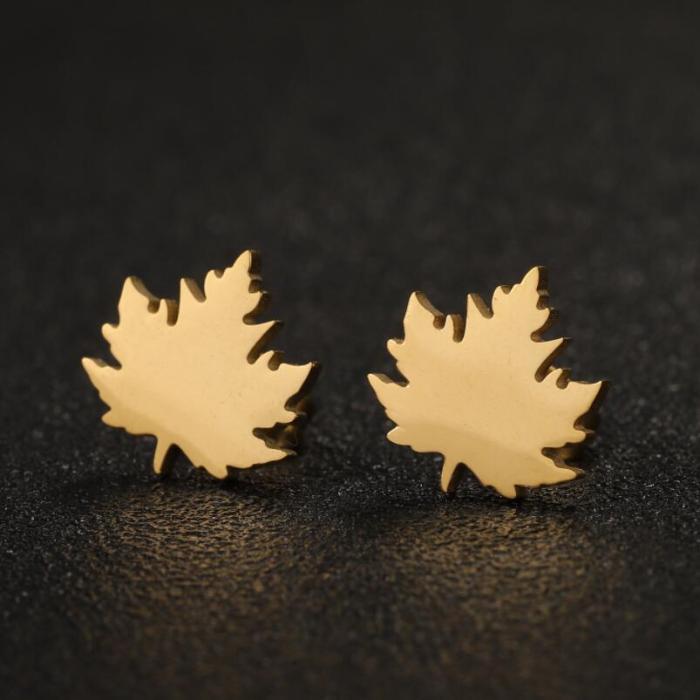 French Retro Earrings Fresh and Simple Maple Leaf Stainless Steel Stud Earrings for Women Ins 2025 New Plant Earrings
