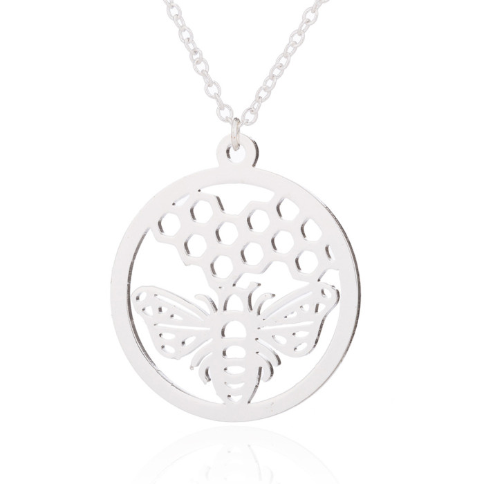 Women's Niche Design Personality Bee Hive Necklace Fashion Simple Geometric Round Collarbone Chain Wholesale