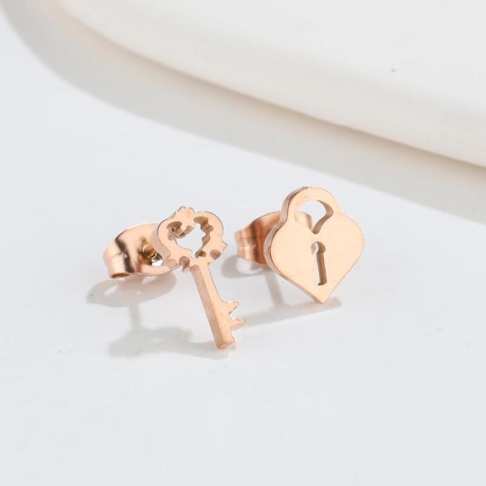 Korean Version Japanese Style Sweet New Geometric Simple Heart-Shaped Moon Earrings Asymmetric Key Lock Stud Earrings Wholesale