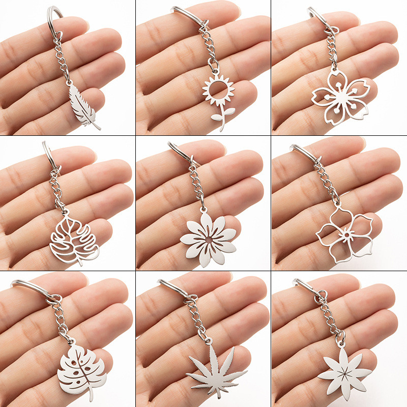 Autumn Winter New Stainless Steel Plant Stamen Small Fresh Pendant Keychain Fashion Sunflower Palm Leaf