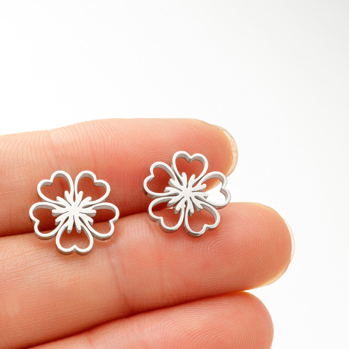 French Retro Stainless Steel Flower Earrings for Women Elegant Niche Style Simple Fresh Earrings Wholesale