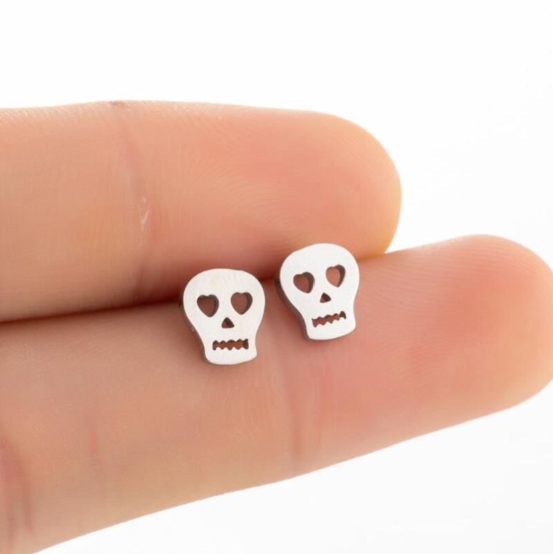 Skull Stud Earrings Vintage Style Stainless Steel Simple Halloween Earrings European and American Personality Small Accessories Wholesale Factory