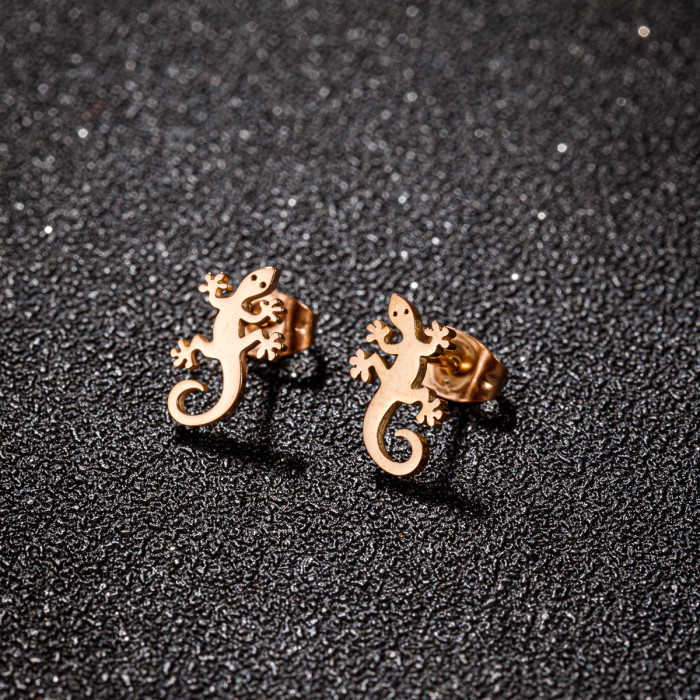 2025 Amazon New Stainless Steel Niche Minimalist Style Simple Personality Reptile Gecko Ear Bone Stud Wholesale