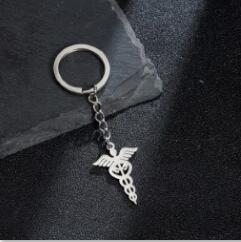 European and American Retro Keychain Pendant Stainless Steel Smooth Small Animal Giraffe Crab Pendant In Stock Wholesale
