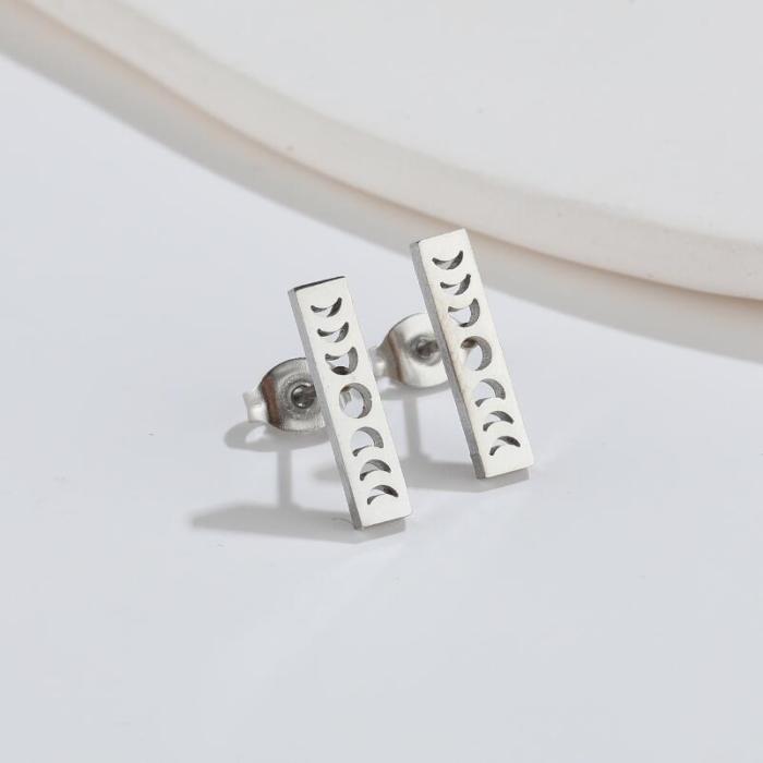 Korean Version Japanese Style Sweet New Geometric Simple Heart-Shaped Moon Earrings Asymmetric Key Lock Stud Earrings Wholesale