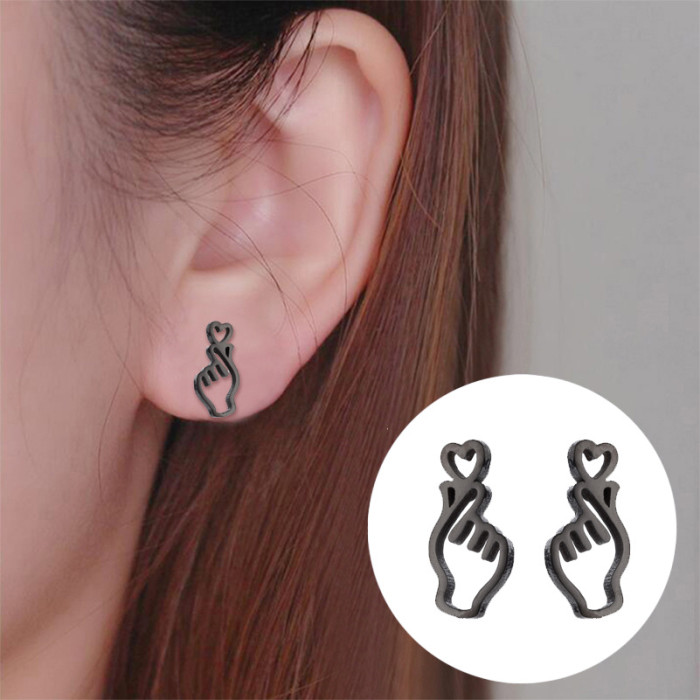 Simple Gesture Heart Earrings Ins Style Women's Versatile Niche Earrings Geometric Heart Earrings Wholesale