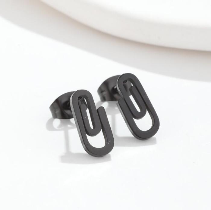 Women's New Paperclip Earrings Niche Design Stainless Steel Simple Minimalist Punk Pin Earrings Wholesale