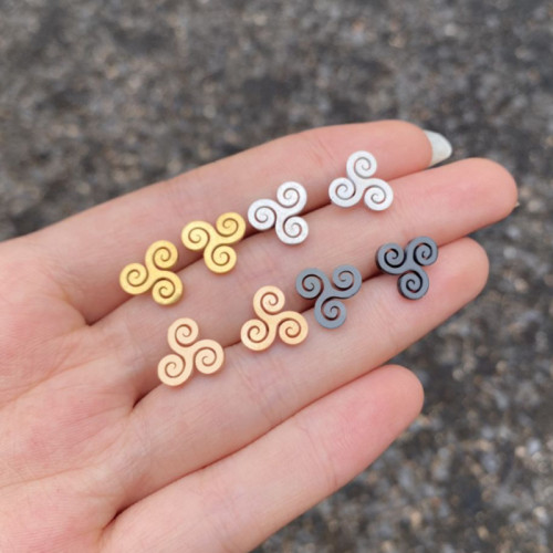 Cartoon Movie Teen Wolf Earrings Punk Hip-Hop Style Ins Triple Spiral Rotating Stud Earrings for Men and Women