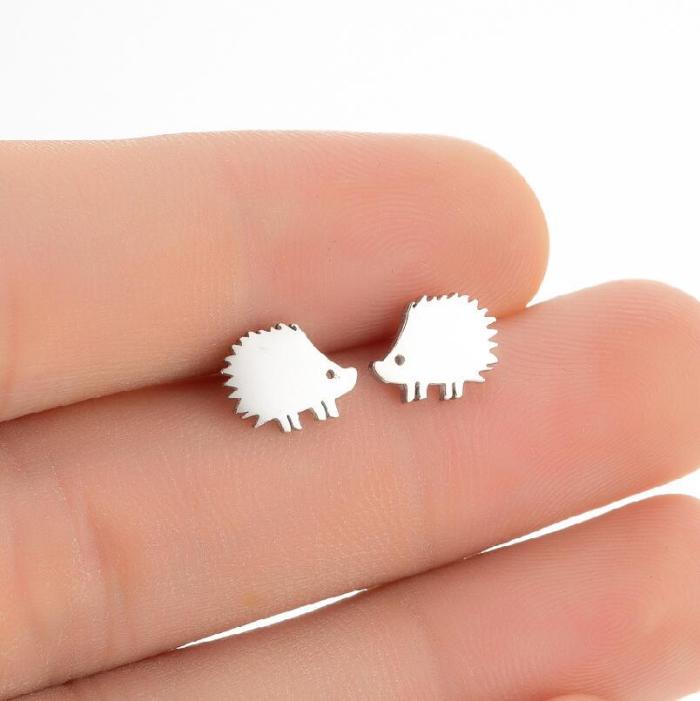 Japanese Style Simple Cute Hedgehog Earrings Ins Fashion Small Mini Animal Earrings Cross-Border Accessories In Stock Wholesale
