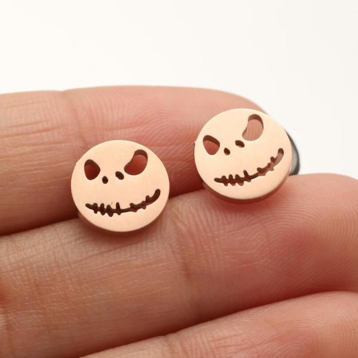 New Style Stainless Steel Mini Quirky Pumpkin Skull Bat Spider Earrings for Christmas and Halloween Wholesale