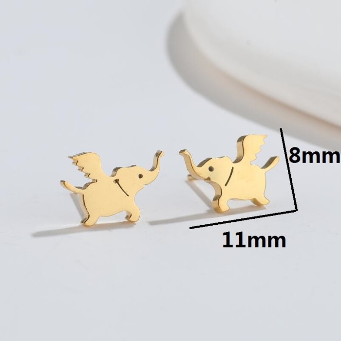 Summer New Cute Small Animal Dachshund Dog Earrings for Women Ins Style Personality Simple Earrings Cross-Border In Stock Wholesale