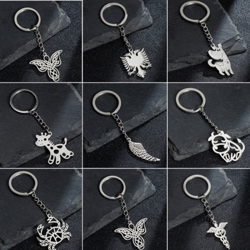 European and American Retro Keychain Pendant Stainless Steel Smooth Small Animal Giraffe Crab Pendant In Stock Wholesale