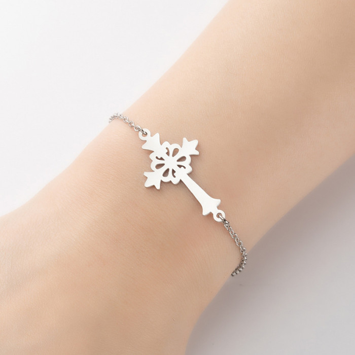 New Fashion Ins Style Summer Beach Wave Pendant Bracelet for Women with Unique Patterns, Necklaces