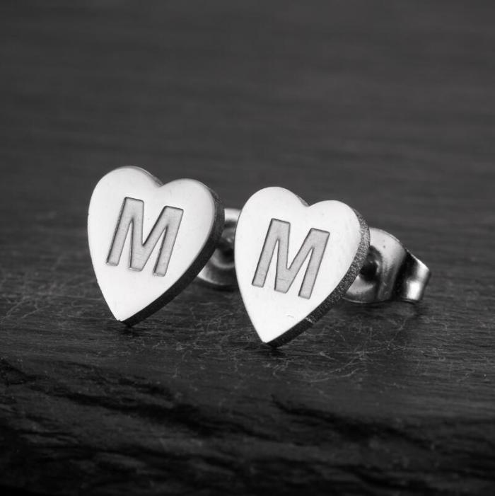Vintage Earrings Fashion Stainless Steel New Geometric Simple Heart-shaped Stud Earrings 26 English Letters Stud Earrings Wholesale