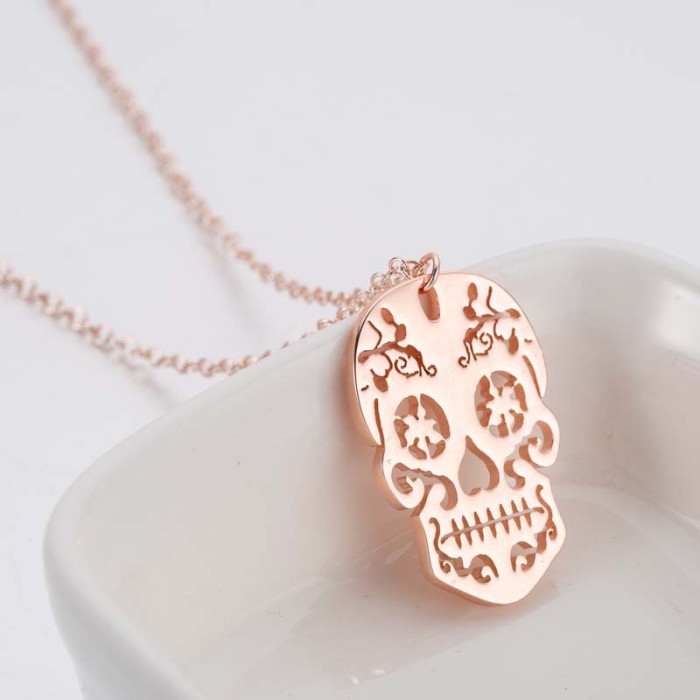 New Style Personalized Hollow Ins Necklace Stainless Steel Skull Halloween Collarbone Chain Manufacturer Wholesale
