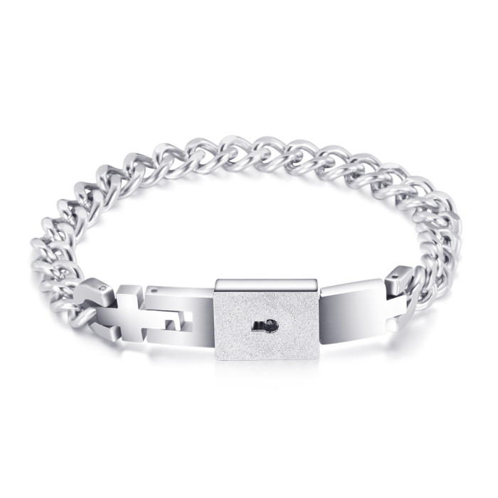 Cross-Border European and American Soaring to the Sky 2 Same Style Chen Fala Couple's Heart Lock Bracelet Necklace Titanium Steel Fashion Set for Women