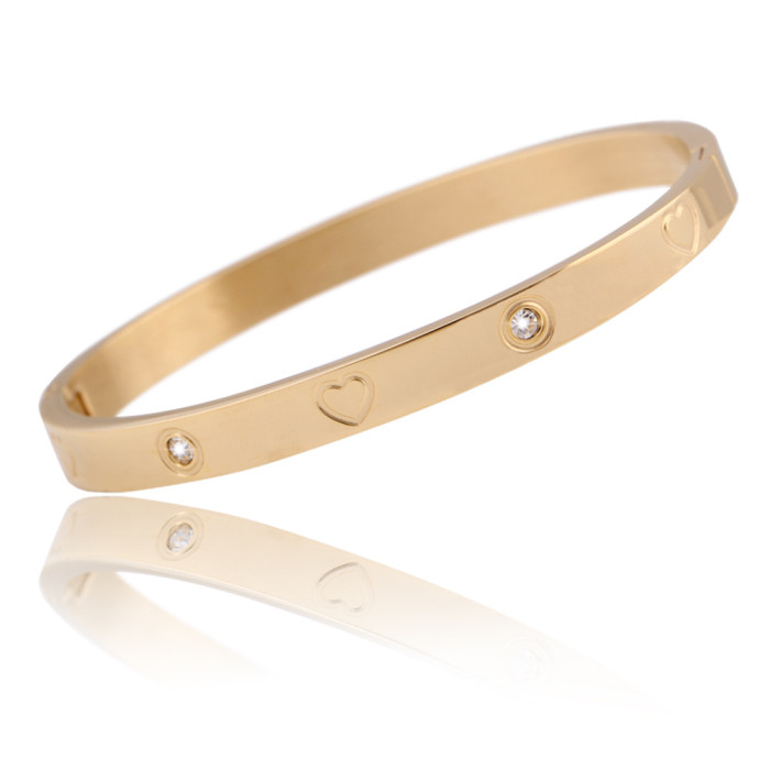 Manufacturer Wholesale European and American 6MM Simple Fashion Titanium Steel Three-Color Heart Inlaid Diamond Stainless Steel Bracelet Hot Sale for Women