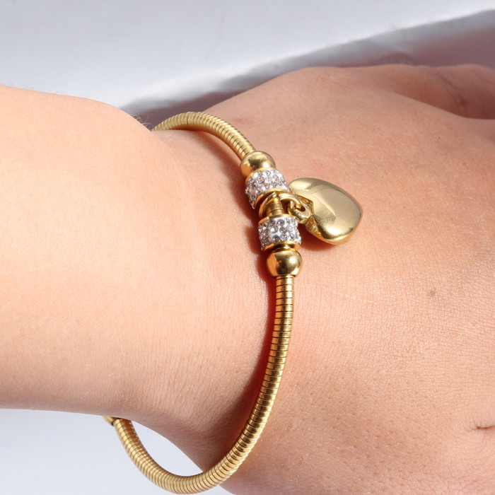 European and American Cross-Border 3MM Simple Fashion Heart Shaped Smooth Diamond-Studded Stainless Steel Bracelet with Magnetic Clasp, Engravable Logo for Women