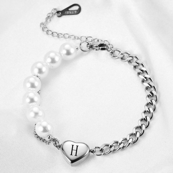 European and American Cross-Border Hot Sale Simple Stainless Steel Heart Splicing Pearl Chain Laser 26 English Letter Bracelet for Women Wholesale