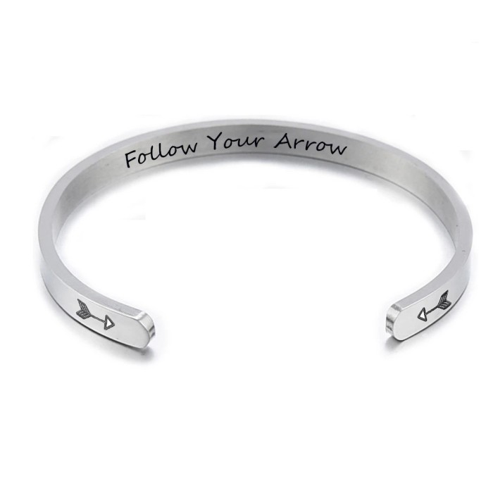 5MM Stainless Steel Bracelet Personalized Phrase Hand Jewelry Engraved Lettering Hand Ring Birthday Graduation Gift Souvenir for Women