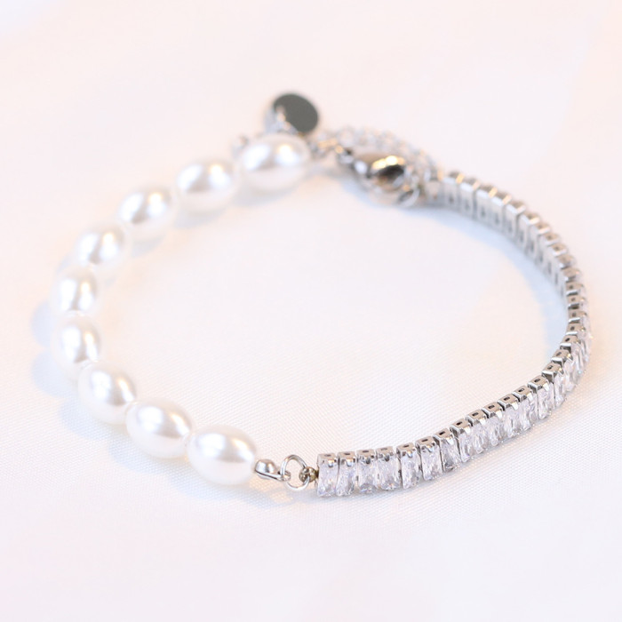 Manufacturer Wholesale European and American INS Retro Simple Elegant Imitation Pearl Zircon Inlaid Bracelet 18K Gold Stainless Steel Bracelet