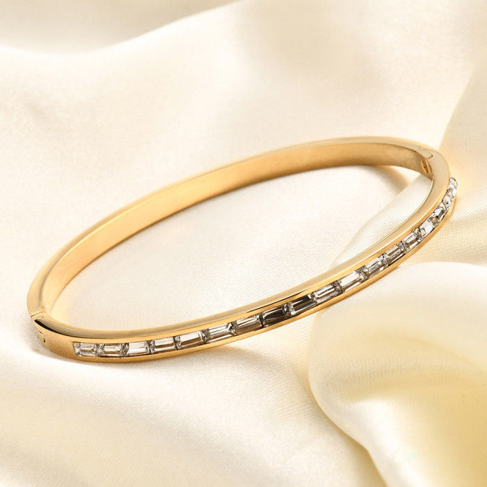European and American Cross-Border Fashion INS Simple 4MM Long Bar Zircon Inlaid Stainless Steel Round Open Bracelet Titanium Steel Bracelet Wholesale