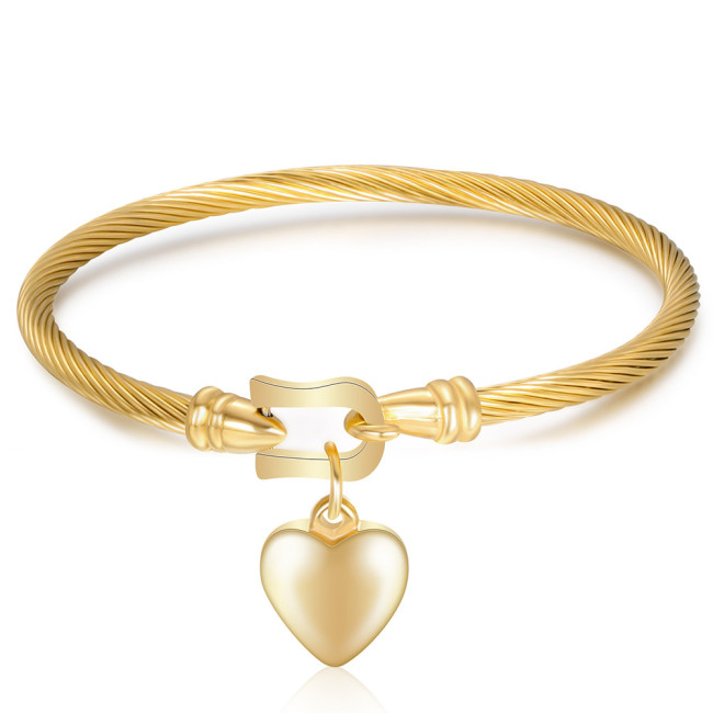 Cross-Border European and American Hot-Selling Personality Ins Horse-Shoe Buckle Heart 14MM Bracelet Titanium Steel Heart Simple Gift Bracelet for Women